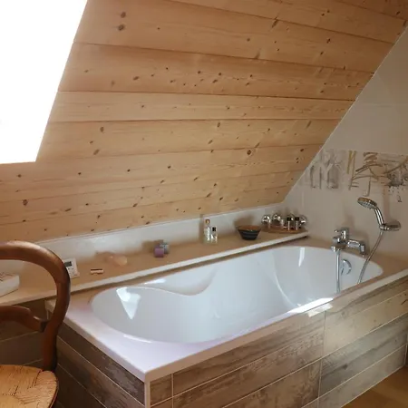 Bed & Breakfast La Fermette De Loucheyre *