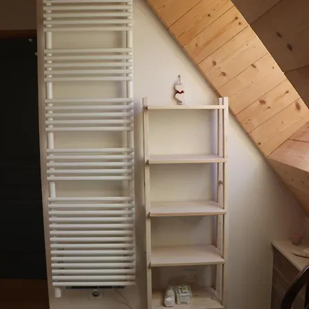 La Fermette De Loucheyre Bed & Breakfast