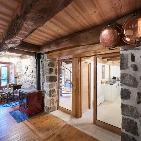 Bed & Breakfast La Fermette De Loucheyre Saint-Amandin